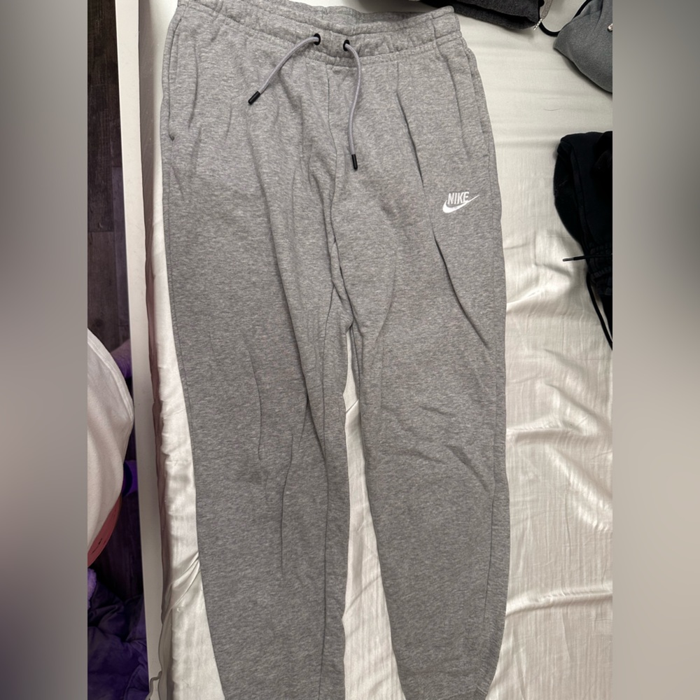 Grey Nike Sweatpants